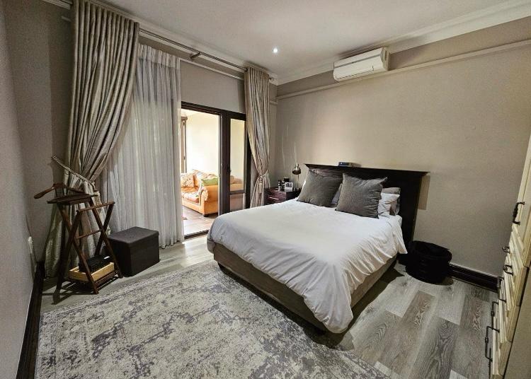 To Let 5 Bedroom Property for Rent in Jim Fouchepark Free State